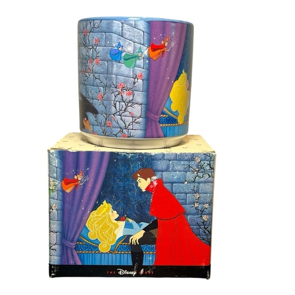 New in Box Vintage Collectible Disney Sleeping Beauty Coffee Mug - Picture 3 of 8